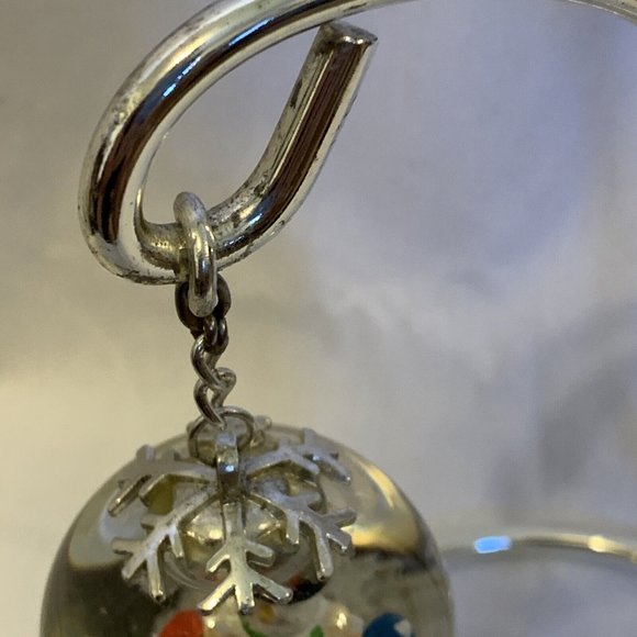 Snow Globe by Regent Square Snowman in Silver Plated Water Ball and Stand 6.5" - Picture 10 of 12